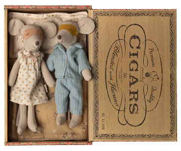 Maileg Mama und Papa Maus in der Zigarrenbox