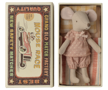 Maileg große Schwester Maus in der Schachtel